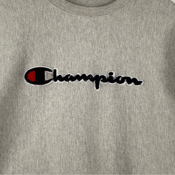 Champion Reverse Weave Cropped Crewneck Sweatshirt – Size Medium - Picture 3 of 9